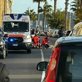 Incidente in corso Garibaldi a Imperia, motociclista ferito Incidente in corso Garibaldi a Imperia, motociclista ferito