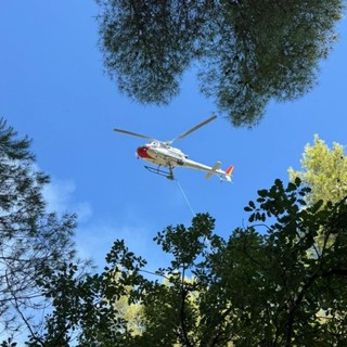 Incendio a Diano Calderina sotto controllo: Za Garibaldi rassicura i cittadini