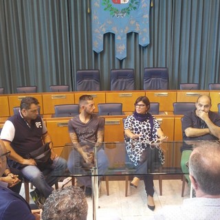 Imperia: appalto rifiuti, c'è incertezza a una settimana dall'avvio. I sindacati preoccupati incontrano l'Assessore (foto e video)