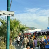 Il lungomare Vespucci si veste a festa per la Fiera di San Giovanni Il lungomare Vespucci si veste a festa per la Fiera di San Giovanni
