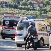 Imperia, incidente  in via Nazionale:  trentaseienne ferita e traffico rallentato