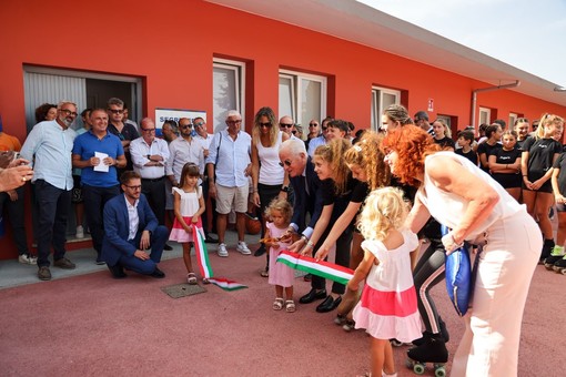 Settembre 2024, il sindaco Scajola taglia il nastro della Cittadella Settembre 2024, il sindaco Scajola taglia il nastro della Cittadella