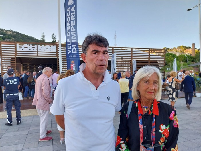 Aperitivo alle Vele negato a Bracco e Zarbano, scintille alla cerimonia del Raduno Aperitivo alle Vele negato a Bracco e Zarbano, scintille alla cerimonia del Raduno