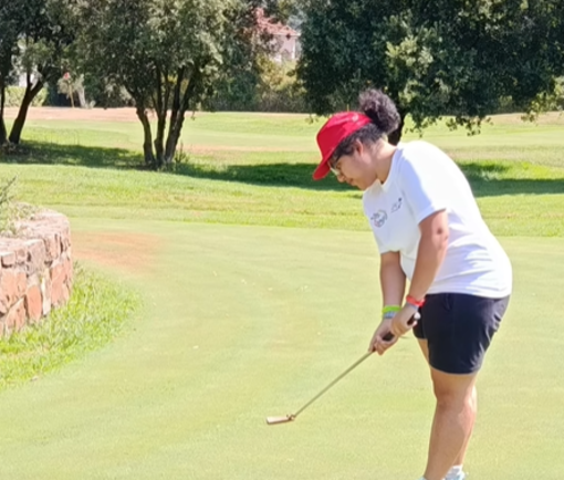 I ragazzi dell’Isah di Imperia imparano il gioco del golf