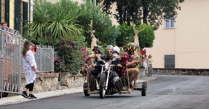 Torna Imperiapolis, la corsa folle dei carretti è pronta ad infiammare l’estate Torna Imperiapolis, la corsa folle dei carretti è pronta ad infiammare l’estate