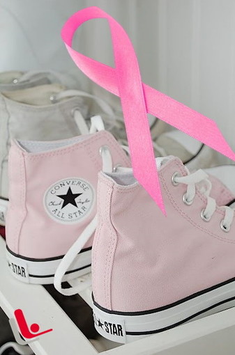 Massima attenzione per la prevenzione del tumore al seno: la provincia in rosa per non perdere posizioni contro le patologie oncologiche Massima attenzione per la prevenzione del tumore al seno: la provincia in rosa per non perdere posizioni contro le patologie oncologiche