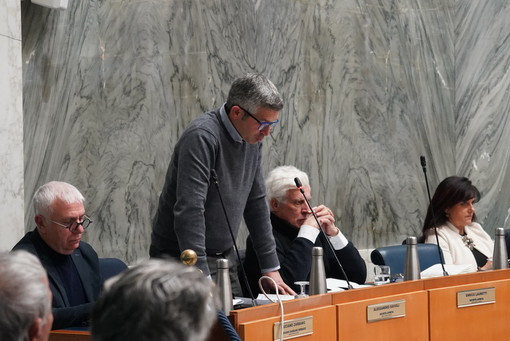 Parcheggi blu, Società Aperta: "Cittadini preoccupati per aumento costo della vita" Parcheggi blu, Società Aperta: "Cittadini preoccupati per aumento costo della vita"