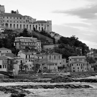 L’AMARCORD DEL SABATO. “Imperia città più cara d’Italia”. Tutti d’accordo: “L’eccessiva proliferazione di attività finisce per colpire i consumatori”