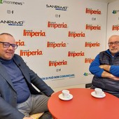 Luigi Leone al “Caffè Forte”,  la visita di Marco Bucci a Imperia e gli impegni su parco eolico e Aurelia-bis