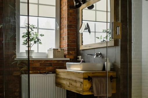 Scegliere il Lavabo da Appoggio Giusto per il Tuo Bagno: Guida e Consigli