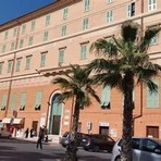 ACCADDE OGGI, 9 OTTOBRE 1981. Alunno si ferisce a scuola: il pretore condanna la maestra. Sindacati e colleghe non ci stanno ACCADDE OGGI, 9 OTTOBRE 1981. Alunno si ferisce a scuola: il pretore condanna la maestra. Sindacati e colleghe non ci stanno