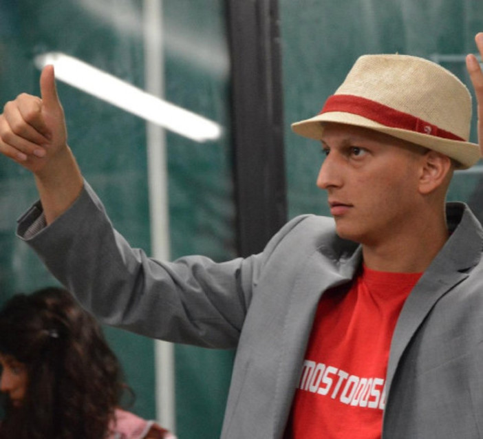 Imperia dedica il ponte di Borgo d’Oneglia a Luciano Calzia Imperia dedica il ponte di Borgo d’Oneglia a Luciano Calzia