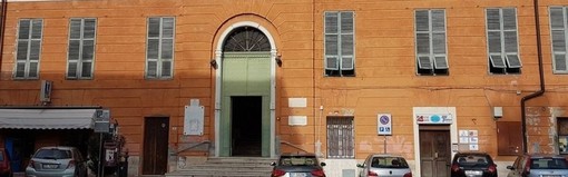 ACCADDE OGGI, 6 OTTOBRE 1983. Libro di lettura scolastico contestato dai genitori a Oneglia ACCADDE OGGI, 6 OTTOBRE 1983. Libro di lettura scolastico contestato dai genitori a Oneglia