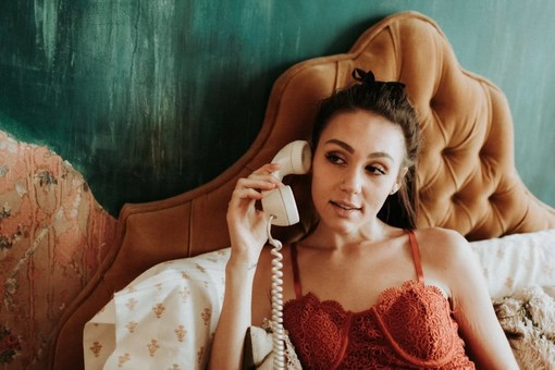 Il fascino delle linee erotiche: privacy, sicurezza e fantasie senza limiti Il fascino delle linee erotiche: privacy, sicurezza e fantasie senza limiti