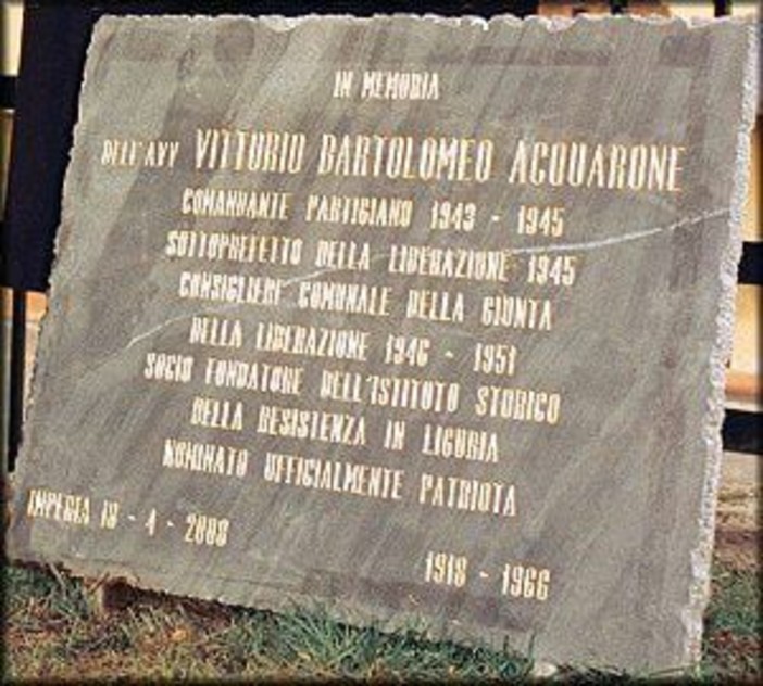 Imperia: tra pochi giorni sarà ripristinata la lapide in ricordo del partigiano Vittorio Bartolomeo Acquarone Imperia: tra pochi giorni sarà ripristinata la lapide in ricordo del partigiano Vittorio Bartolomeo Acquarone