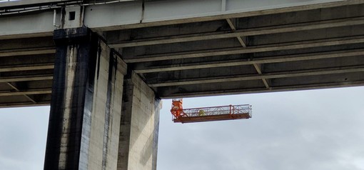 Distacco di materiale dal viadotto autostradale, arriva l’ordinanza del Comune di Diano Marina Distacco di materiale dal viadotto autostradale, arriva l’ordinanza del Comune di Diano Marina