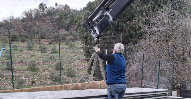 Rifugio La Cuccia, iniziati i lavori di ripristino delle tettoie danneggiate dal maltempo