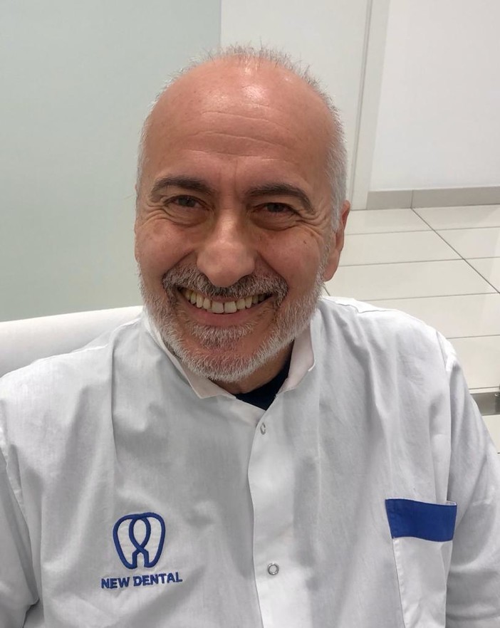 Stanco della solita dentiera da comodino?  Approfitta della promozione “Toronto in un giorno” della NewDental di Imperia