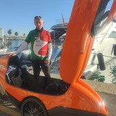 Massimo torna a Imperia a bordo di Zephirus: il futuro della mobilità è arrivato in città Massimo torna a Imperia a bordo di Zephirus: il futuro della mobilità è arrivato in città