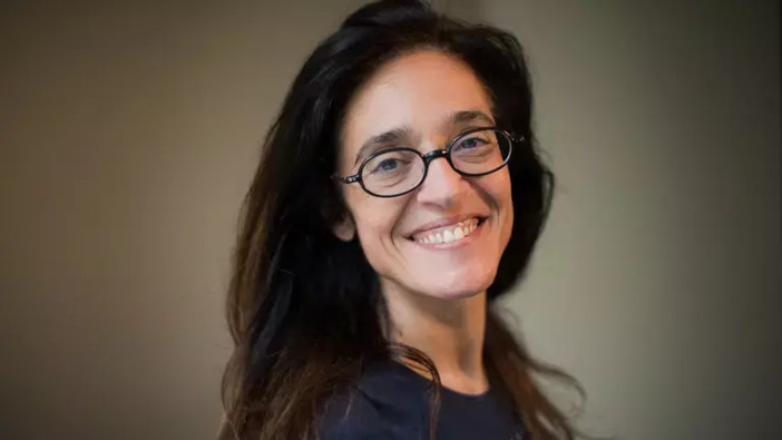 Michela Marzano a Imperia presenta Qualcosa che brilla Michela Marzano a Imperia presenta Qualcosa che brilla