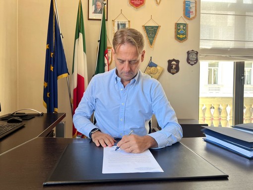 Scajola replica ad Orlando “Su formazione e lavoro investimenti senza precedenti"