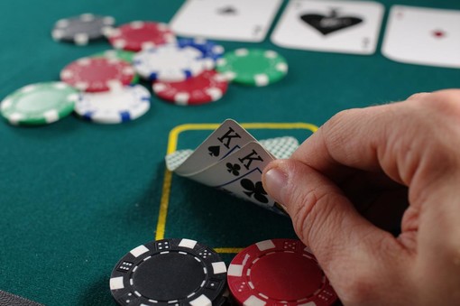I VIP che amano poker e scommesse: che ne direste di una partita con loro?