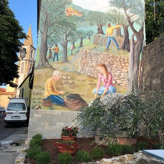 Inaugurato a Valloria un murales degli allievi dell’Istituto d’Arte di Imperia