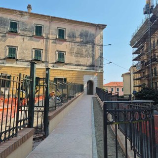 Imperia, apre il nuovo marciapiede di via Agnesi Imperia, apre il nuovo marciapiede di via Agnesi
