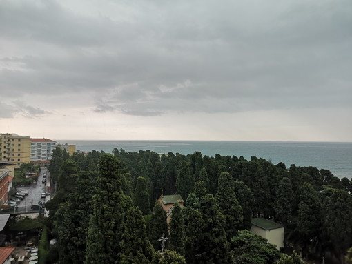 Maltempo: allerta meteo con forti temporali prolungata sino alle 17 nella nostra provincia