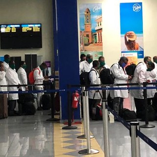 Coronavirus - arrivati a Crema 52 medici ed infermieri cubani, l'intervento di Gabrielli (PRC)
