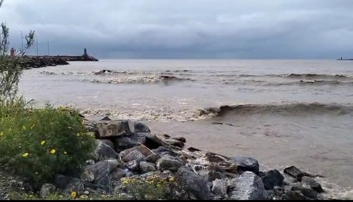 Allerta Arpal, violento peggioramento dal pomeriggio sul Nord-Ovest: attesi temporali, grandine e raffiche di vento