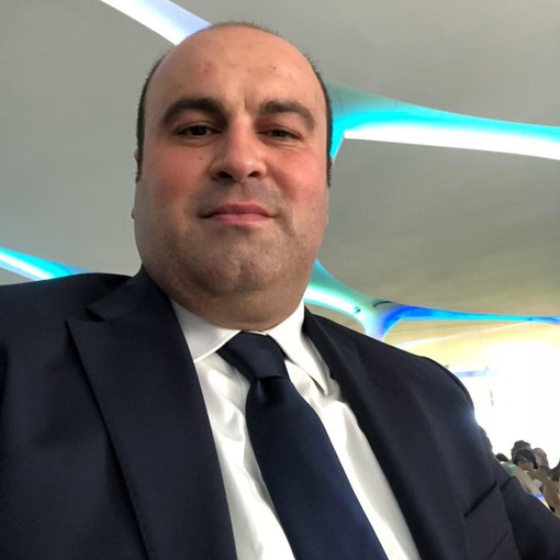 Imperia: dopo vent'anni cambia la guida dell'associazione nazionale città dell'olio, il neo presidente Sonnessa: "Ripartire dal turismo" Imperia: dopo vent'anni cambia la guida dell'associazione nazionale città dell'olio, il neo presidente Sonnessa: "Ripartire dal turismo"