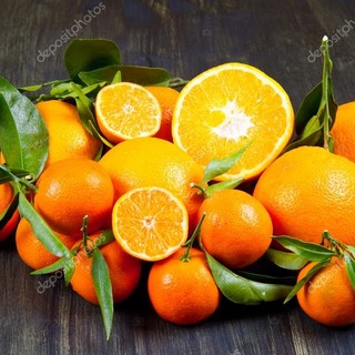 Frutta, biscotti, miele. Coldiretti: “Per l’Epifania, la calza della Befana segna svolta green"