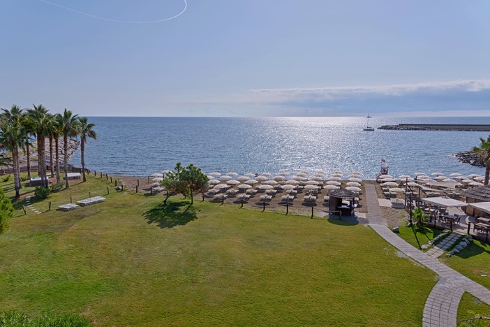 Il gruppo 'Cozzi Parodi' alla ricerca di personale per hotel, alberghi e bar della nostra provincia. Ecco come candidarsi