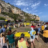 Ventimiglia: Giornata Mondiale del Rifugiato, al confine tra Italia e Francia le difficili storie dei migranti raccontate da Amnesty (foto)