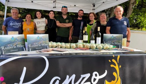 Ranzo celebra 'Le Notti del Vino' per promuovere la produzione vitivinicola locale Ranzo celebra 'Le Notti del Vino' per promuovere la produzione vitivinicola locale