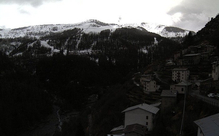 Neve 'instabile' sulle Alpi Liguri, Arpal emette allerta gialla per valanghe