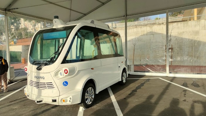 Navetta autonoma a Imperia, Zarbano solleva dubbi sulla sicurezza e la fattibilità Navetta autonoma a Imperia, Zarbano solleva dubbi sulla sicurezza e la fattibilità