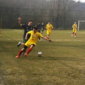 CALCIO, PRIMA CAT. Oneglia k.o. anche ad Altare: ottava sconfitta consecutiva