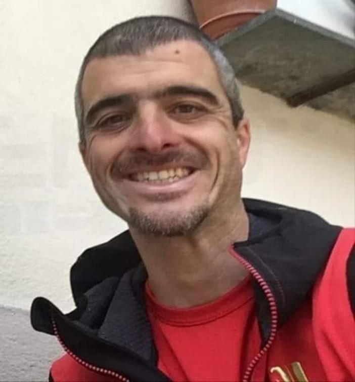 Morte del medico Matteo Grollero, Imperia e Savona sconvolte: cresce il numero dei suicidi tra i soccorritori Morte del medico Matteo Grollero, Imperia e Savona sconvolte: cresce il numero dei suicidi tra i soccorritori