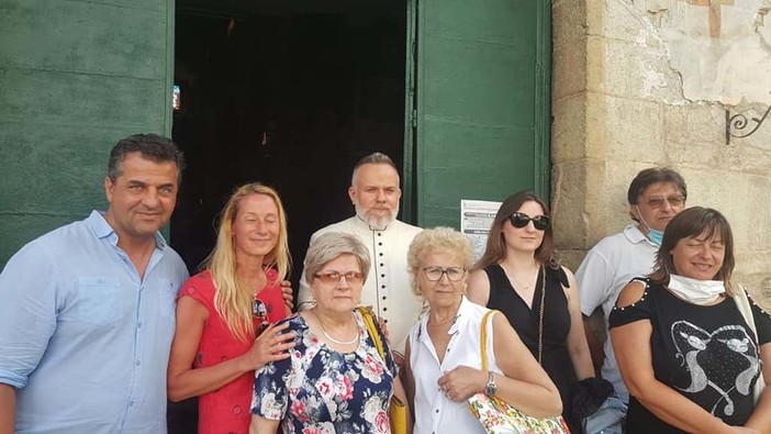 Viaggio nelle frazioni di Imperia, appello per il restauro dell'Oratorio di Santa Maria Maddalena a Molini di Prelà, il parroco: "Chiese della vallata in stato pietoso" (Foto e video)