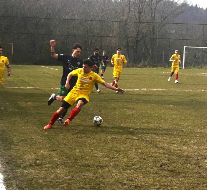 CALCIO, PRIMA CAT. Oneglia k.o. anche ad Altare: ottava sconfitta consecutiva