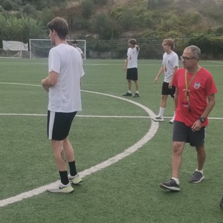 Oneglia Calcio, si alza il sipario: grande serata di presentazione al Centro Padel &amp; Sport di Imperia