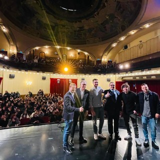 Orientamenti 2023 parte da Sanremo con gli 'Autogol' e 400 studenti: Toti, Biancheri e Marco Scajola insieme ai giovani (Foto e Video)