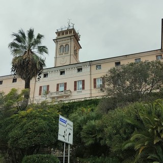 Imperia, sopralluogo all'Osservatorio Meteorologico e Sismico: "Rendiamolo un luogo di didattica per le scuole Imperia, sopralluogo all'Osservatorio Meteorologico e Sismico: "Rendiamolo un luogo di didattica per le scuole