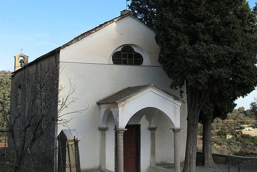 L'antico oratorio di San Benedetto ad Artallo ha bisogno di restauro urgente L'antico oratorio di San Benedetto ad Artallo ha bisogno di restauro urgente
