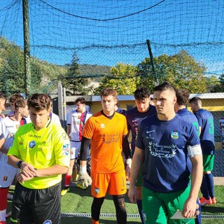 Le squadre all'ingresso in campo                                                                                                              (Foto Flammia)