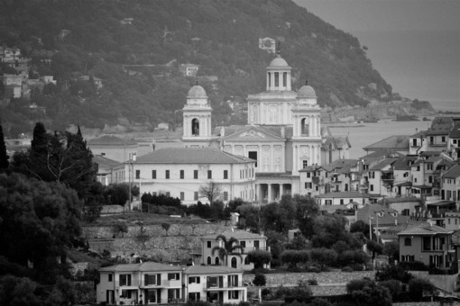 L’AMARCORD DEL SABATO. Nel 2005 un cd sulla storia di Porto Maurizio tra musica, dialetto e canti popolari