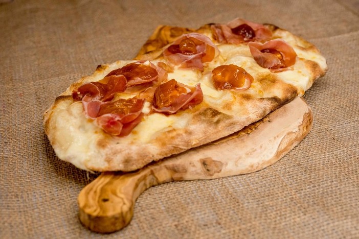 La pizza più buona a Imperia? Secondo Gambero Rosso si mangia al Kilo al Prino La pizza più buona a Imperia? Secondo Gambero Rosso si mangia al Kilo al Prino