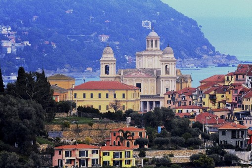 10 MARZO 1982. Boom di turisti e ospiti stranieri alle visite guidate promosse dal Comune